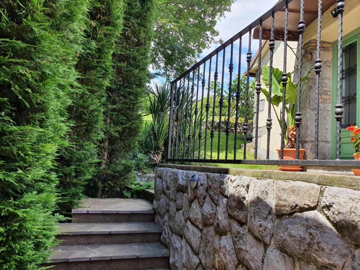 Holiday Home Demark Jurdani Bagian luar foto
