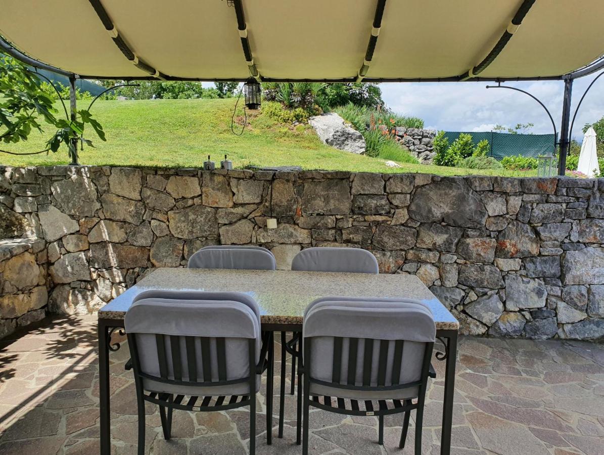 Holiday Home Demark Jurdani Bagian luar foto